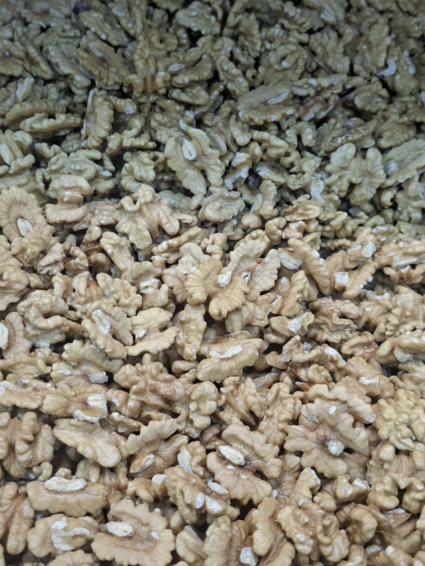 Valnötter extra light